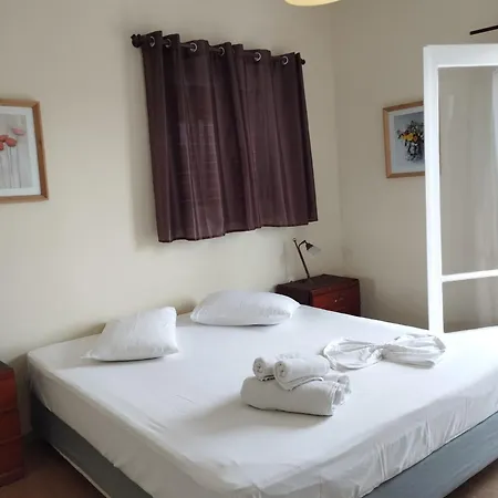 Assos Apartment *