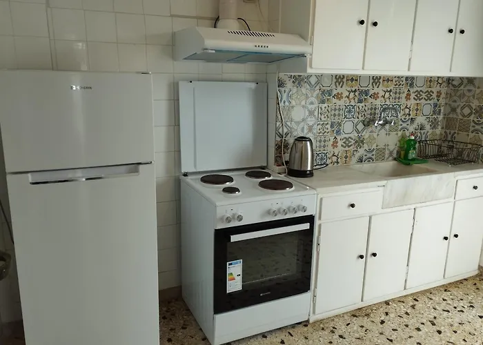 Assos Apartment *